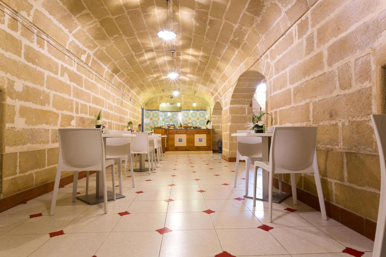 L'Uomo E Il Mare Bed & Breakfast Gallipoli Exterior photo