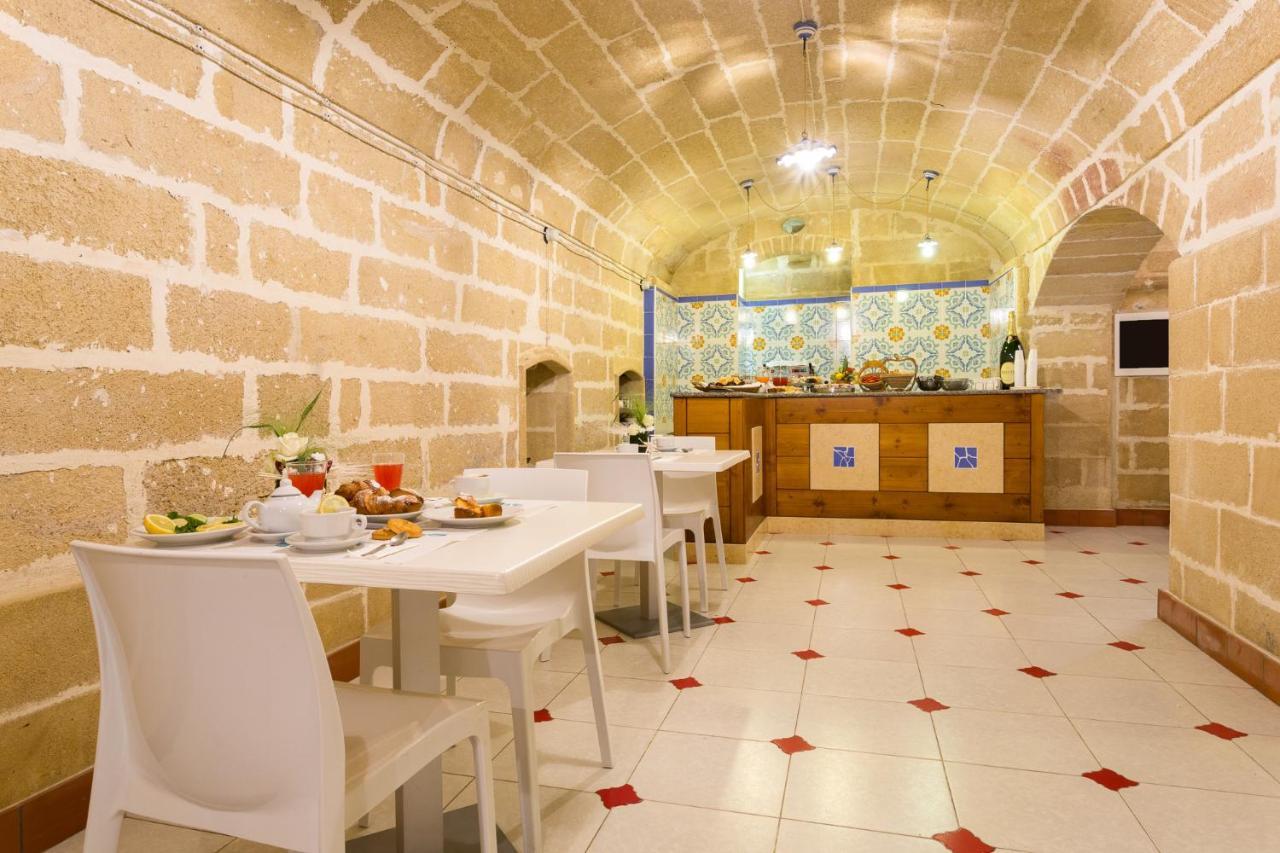L'Uomo E Il Mare Bed & Breakfast Gallipoli Exterior photo